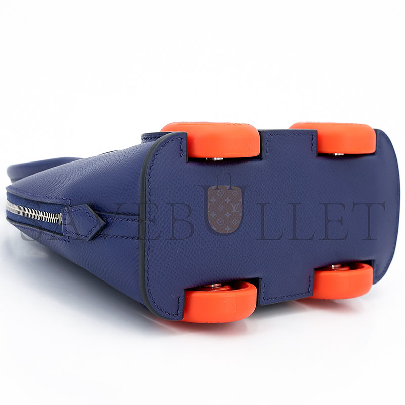 H**me5 master bolide on wheels bag (21*19*7.3cm)